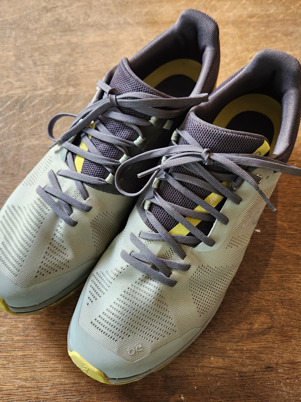 On Cloud Cloudsurfer 6 Eucalyptus Citron Men's Size 14 Very Good Condition VGC